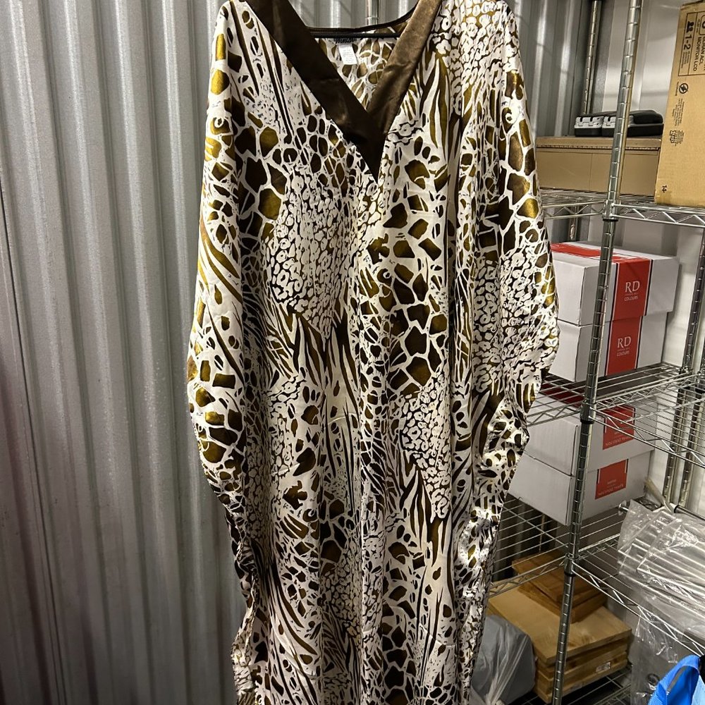 Oversized Kaftan - One Size Fits Most